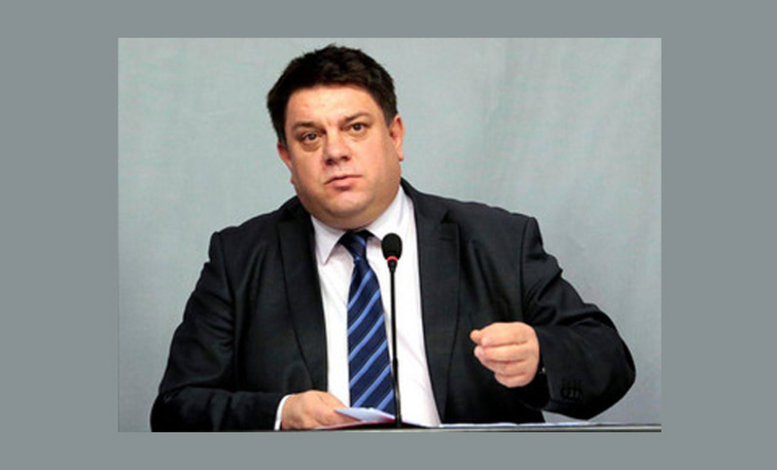 programata_700x700_fit_478b24840a
