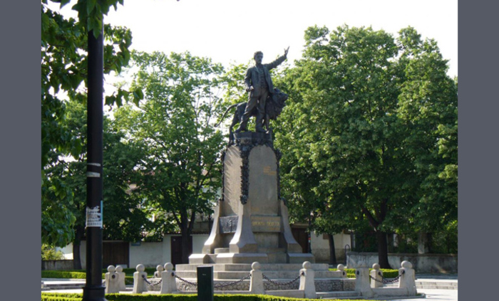 karlovo_700x700_fit_478b24840a