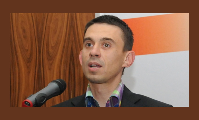 aleksandur-hristov_700x700_fit_478b24840a