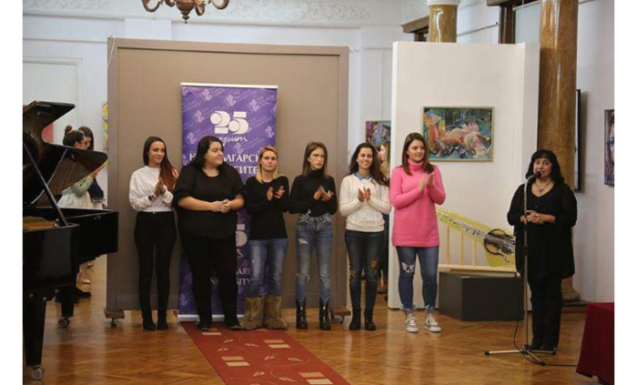 pernik-studenti_700x700_fit_478b24840a