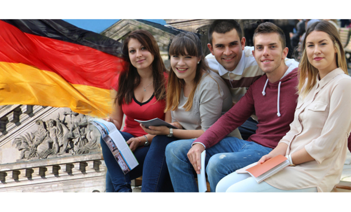 summer-students-germany-banner_700x700_fit_478b24840a