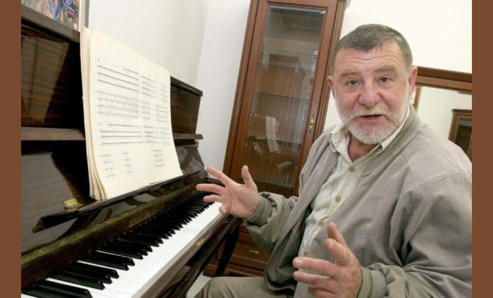 stefan-dragostinov_700x700_fit_478b24840a