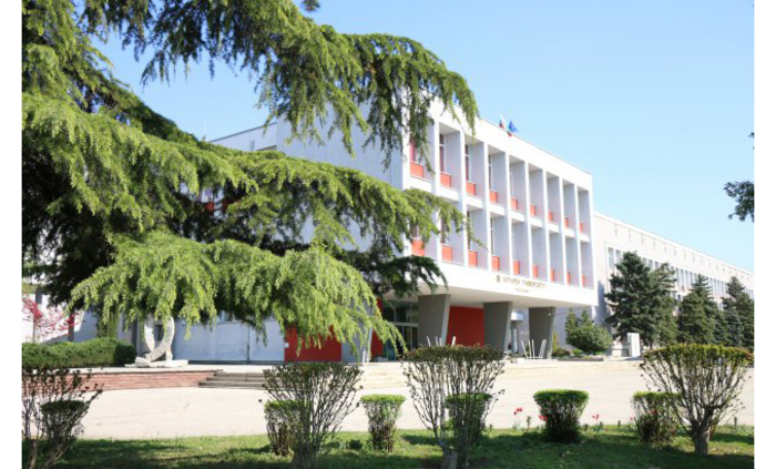 au-plovdiv_700x700_fit_478b24840a