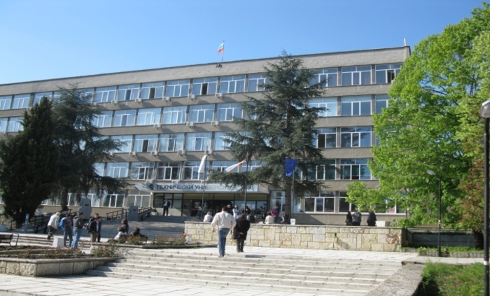 tu-varna_700x700_fit_478b24840a