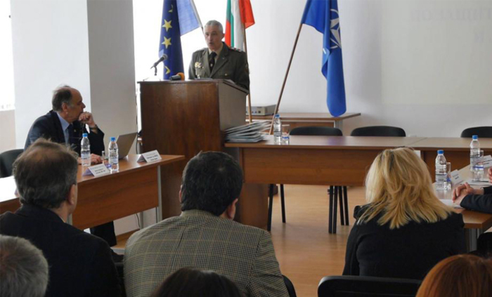 nauchna-konferenciq_700x700_fit_478b24840a