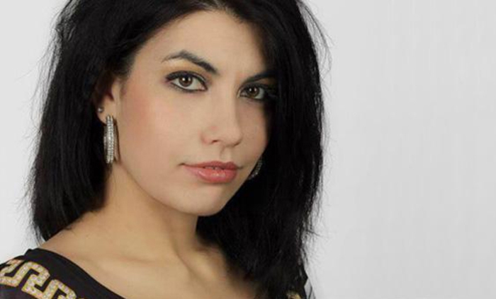 lili-bnr_700x700_fit_478b24840a