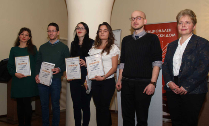 nagrada-za-studenti_700x700_fit_478b24840a