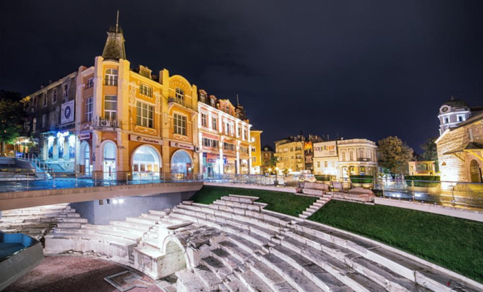 3-korica-darik-news_700x700_fit_478b24840a