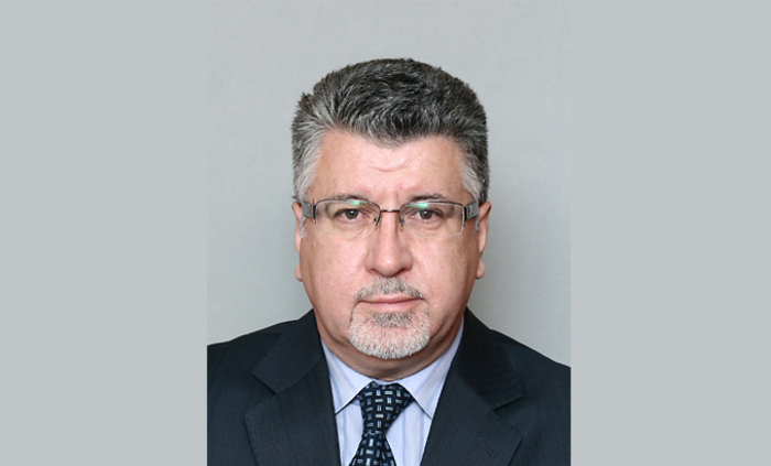 botio-zaharinov-nbu_700x700_fit_478b24840a