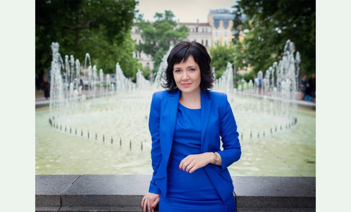 irena-todorova-novini247-tocka-com_700x700_fit_478b24840a
