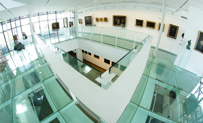 gallery-uniart_700x700_fit_478b24840a