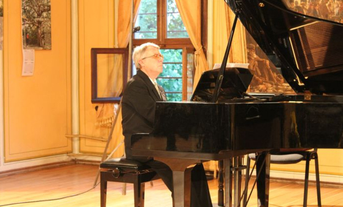 romeo-smilkov-chamberfestivalplovdiv_700x700_fit_478b24840a