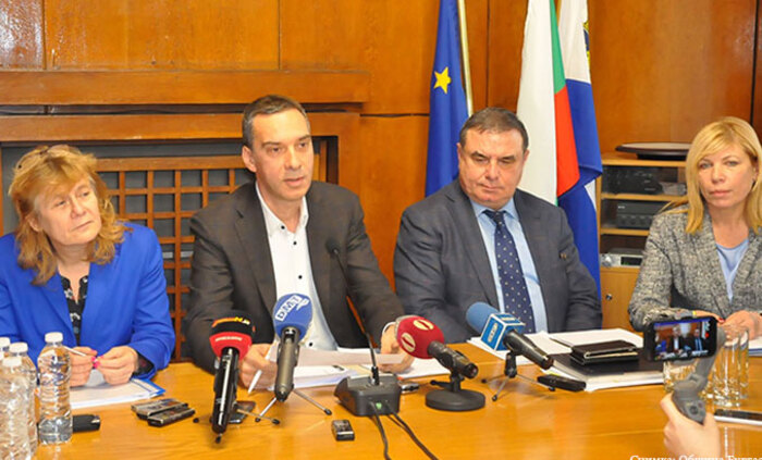 akcentite-w-biujet_700x700_fit_478b24840a
