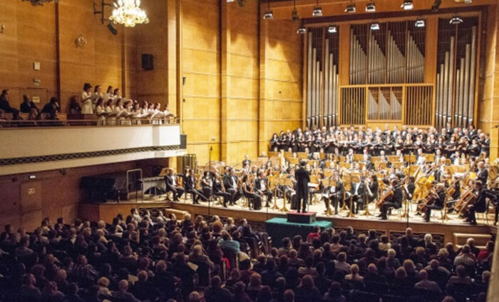 new-symphony-orchestra-novini-bg_700x700_fit_478b24840a