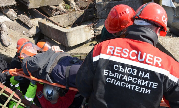 jivej1jivot-spasi-hilqda-ngobg_700x700_fit_478b24840a