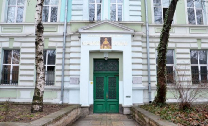 centyr-kandidat-studenti-bnr_700x700_fit_478b24840a
