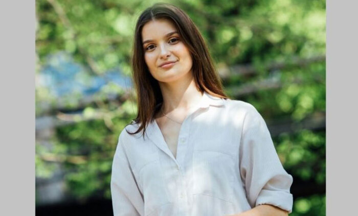 studentka-ot-vtu_700x700_fit_478b24840a