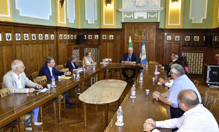 universitetski-alians_700x700_fit_478b24840a