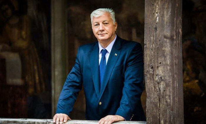 zdravko-dimitrov-focus_700x700_fit_478b24840a