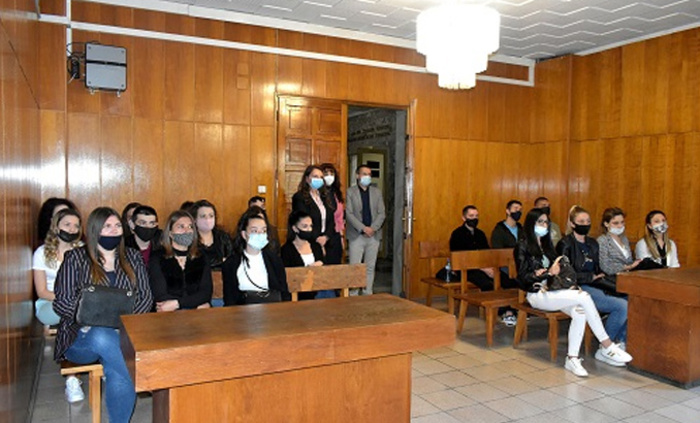 pravo-praktika-focus-news_700x700_fit_478b24840a