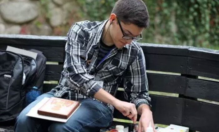 mladi-studenti_700x700_fit_478b24840a