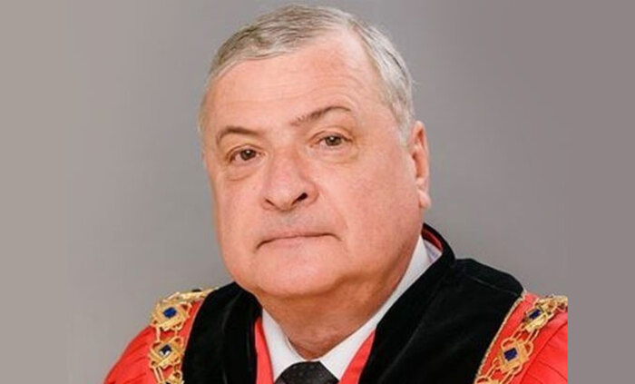valentin-ignatov_700x700_fit_478b24840a
