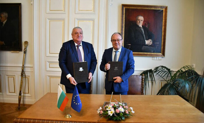 bulgarskata_700x700_fit_478b24840a