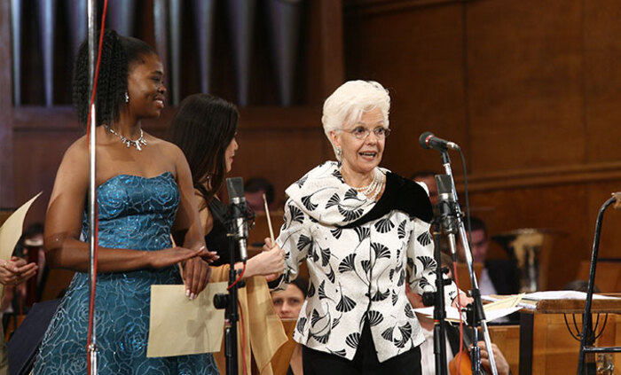 raina_700x700_fit_478b24840a