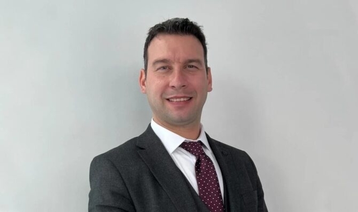 kliment-robev-karieri-bg_700x700_fit_478b24840a