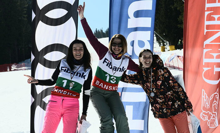 elena-giurova-ski-lichen-archiv_700x700_fit_478b24840a
