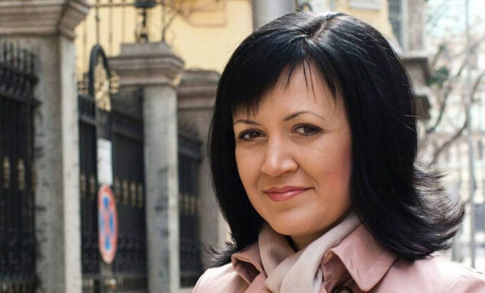 irena-todorova2-bnr_700x700_fit_478b24840a