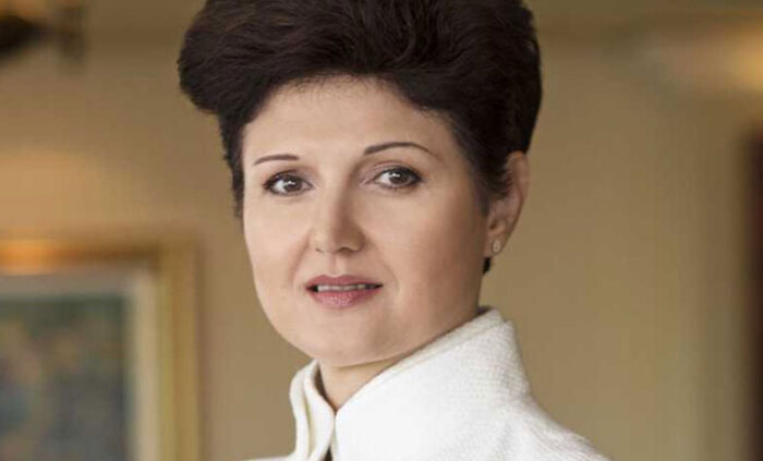 julieta-serafimova-manager_700x700_fit_478b24840a