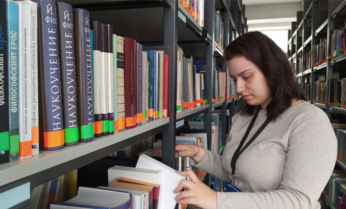 penka-karaivanova-nbu_700x700_fit_478b24840a