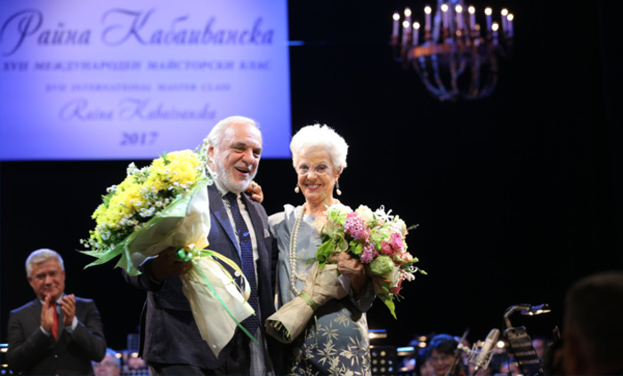 raina-plamen-kartalov-sn-krum-stoev_700x700_fit_478b24840a