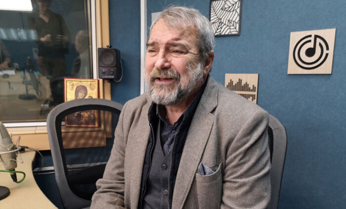 vasil-garnizov-darikradio_700x700_fit_478b24840a