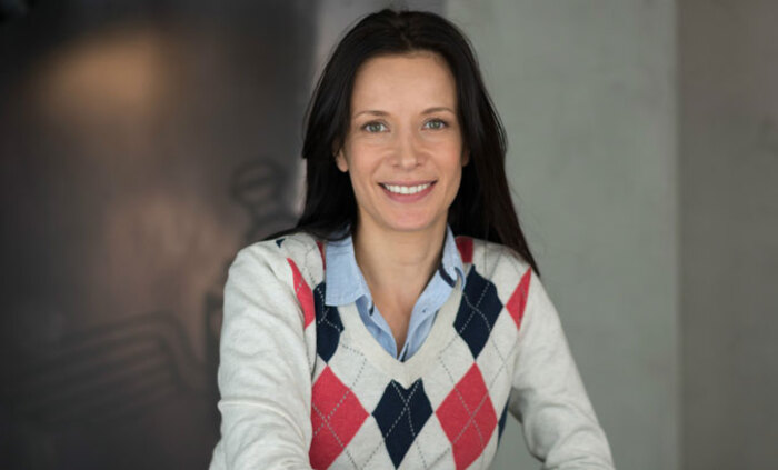 yana-marinova-cultinterview_700x700_fit_478b24840a