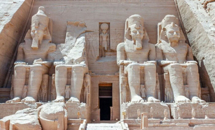 dreven-egypt-unsplash_700x700_fit_478b24840a