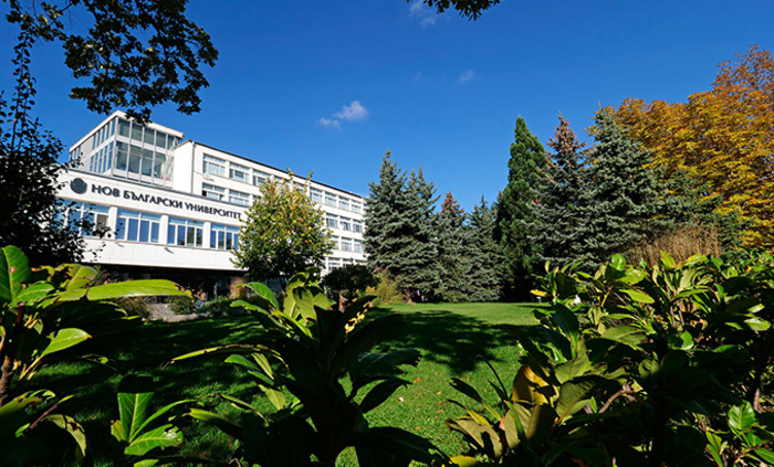 nbu-main-entrance-autumn_700x700_fit_478b24840a