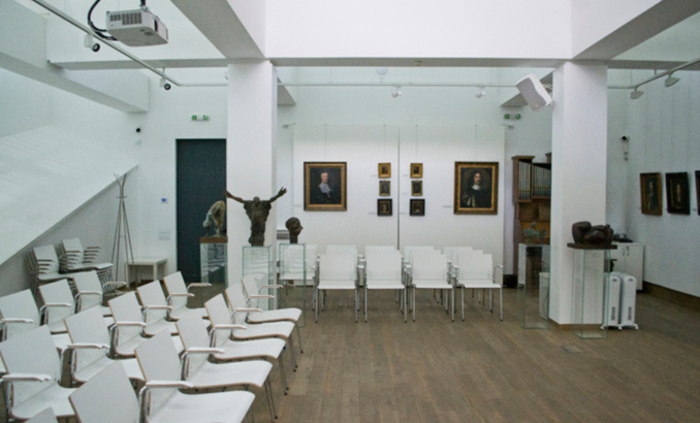 prakticheski-seminar-v-nbu-muzei_700x700_fit_478b24840a