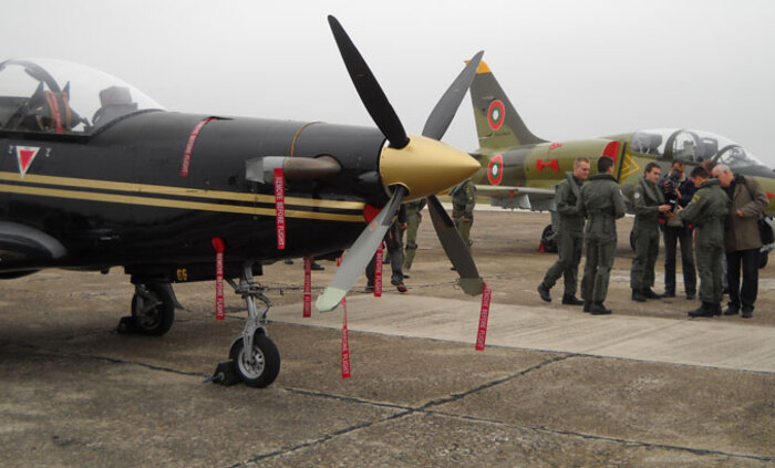 samoleti-zetramedia-com_700x700_fit_478b24840a