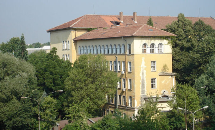 leso-tech-university-wikipedia_700x700_fit_478b24840a