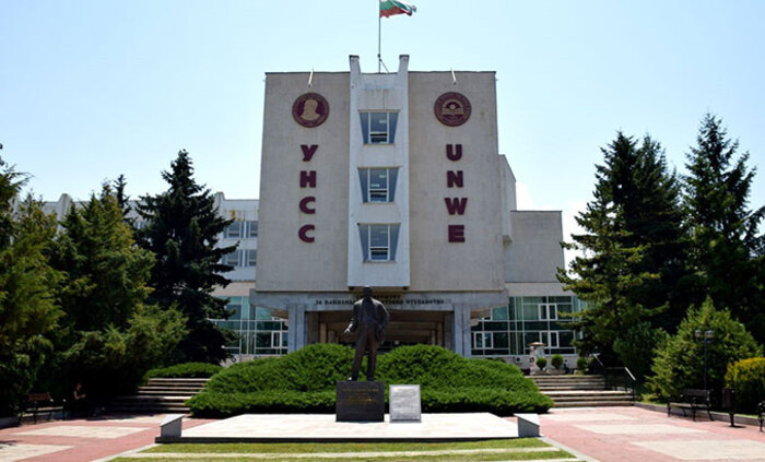 unss-officialen-sait_700x700_fit_478b24840a