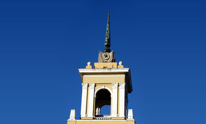 vvmu-wikipedia_700x700_fit_478b24840a