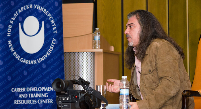 dsc-8318_700x700_fit_478b24840a