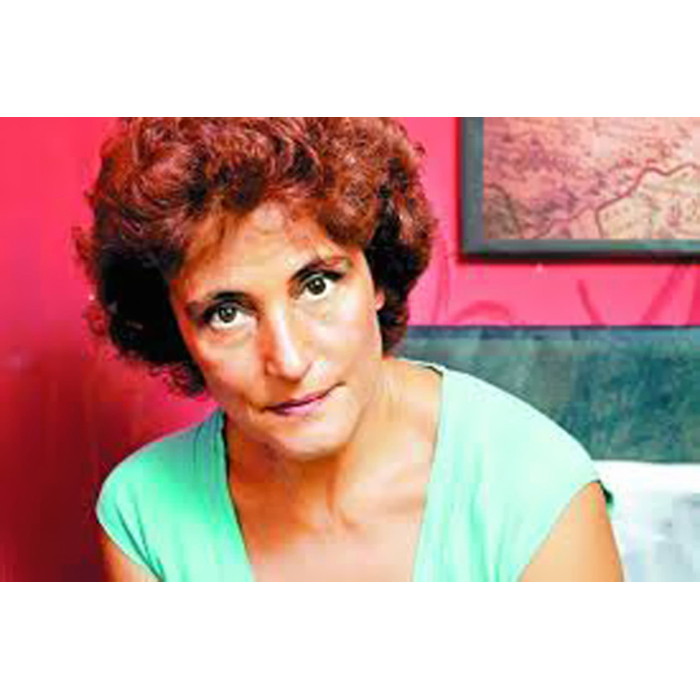 emiliia-dvorianova-web_700x700_pad_478b24840a