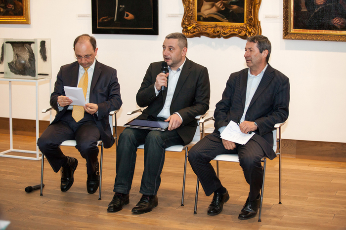 cui1_700x700_fit_478b24840a