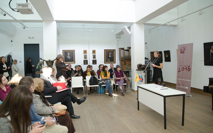 domakin-dd_700x700_fit_478b24840a