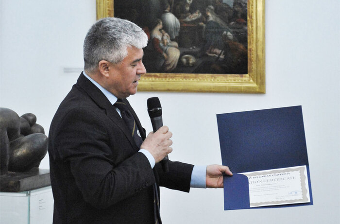 fedurstone5_700x700_fit_478b24840a