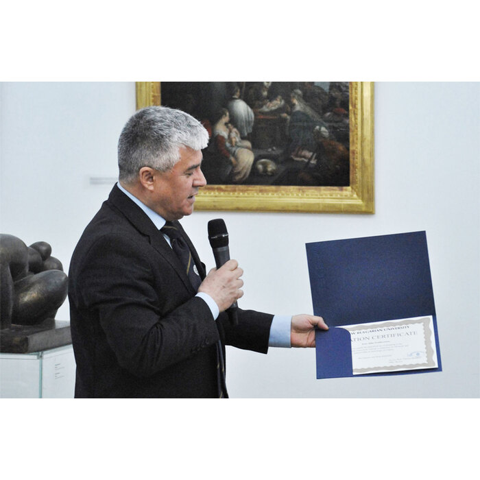 fedurstone5_700x700_pad_478b24840a