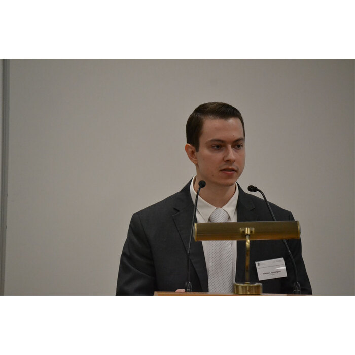 doktorant_700x700_pad_478b24840a